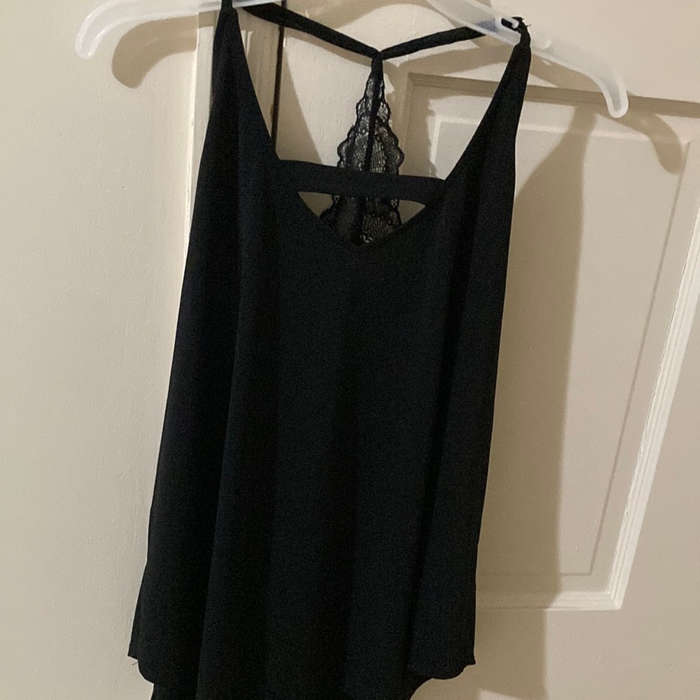 Daytrip tank w/lace back